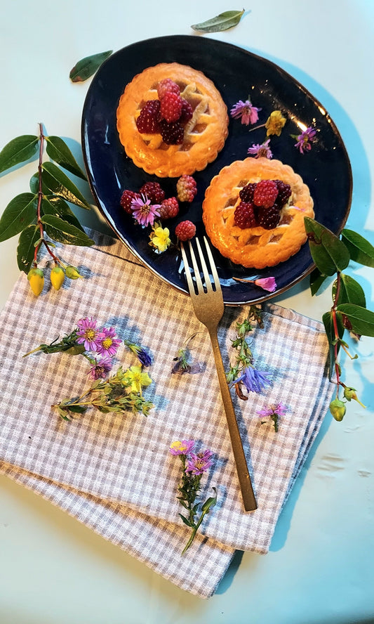 The Baker's Truth: What the Pros Keep in Their Kitchen That You Don't Know About