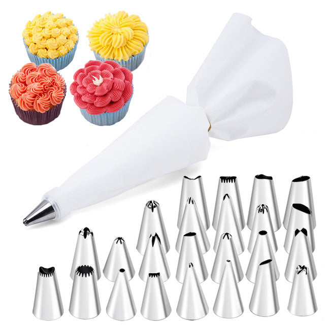 14 Piece Set Cake Decorating Mouth