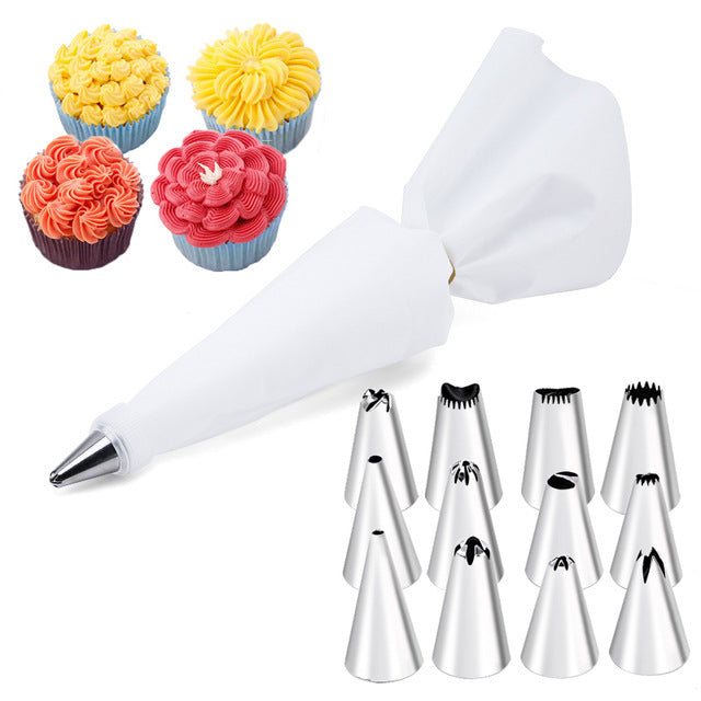 14 Piece Set Cake Decorating Mouth