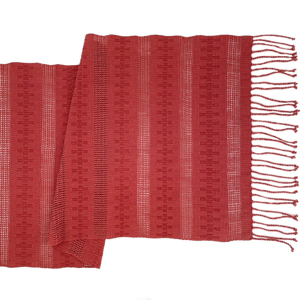 Calado terracotta table runner for table dressing